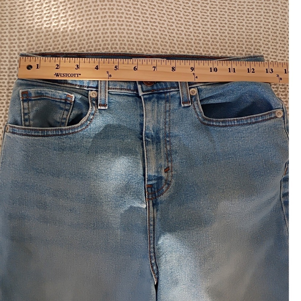 Levi's 501 Straight Leg Jeans Distressed Blue Wash Button Fly Women W25 L30 - Picture 11 of 12